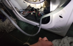 Zamena creva za dovod vode na veš mašini